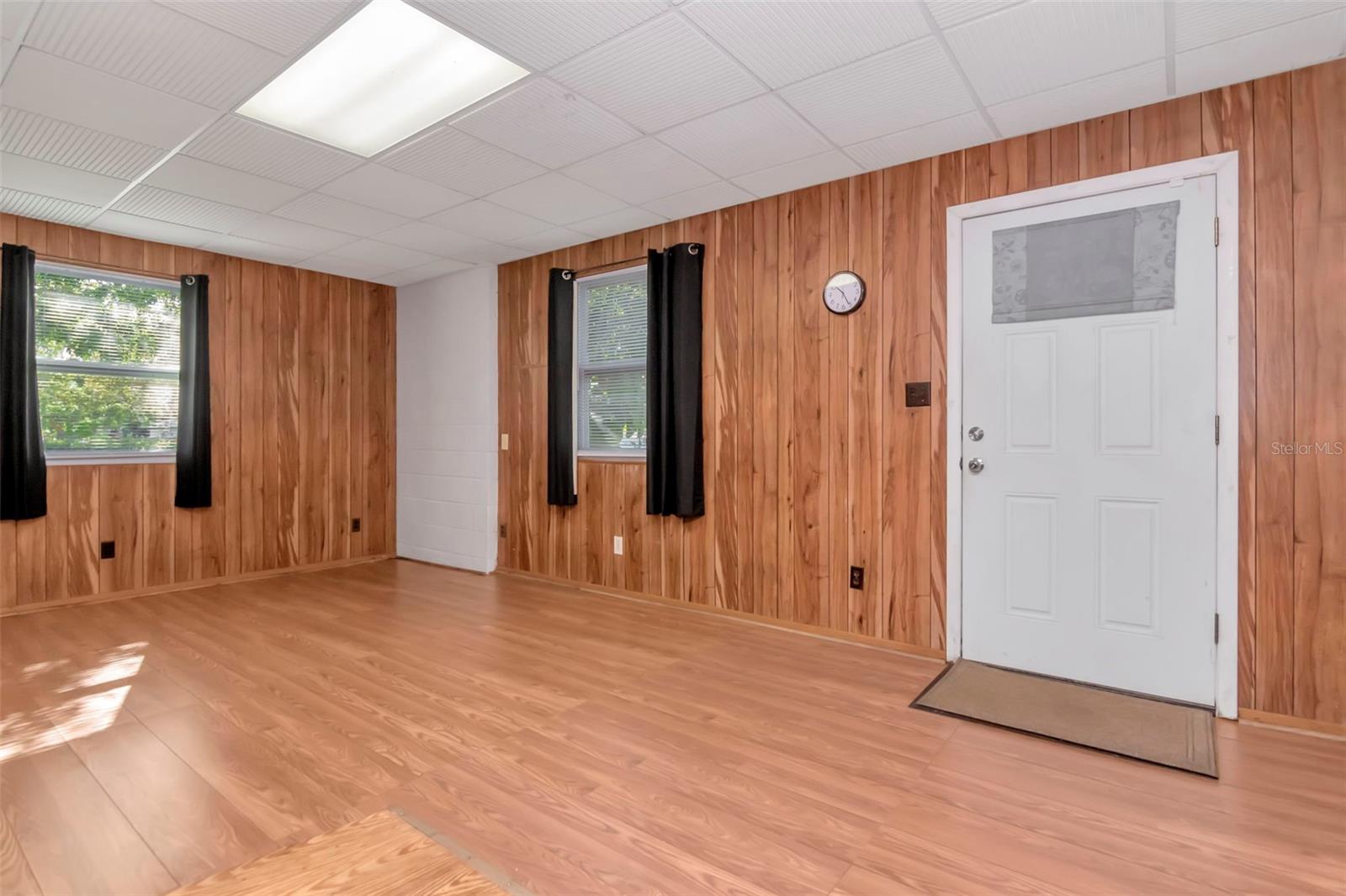 230 MILWAUKEE AVE, DUNEDIN, FL, 34698