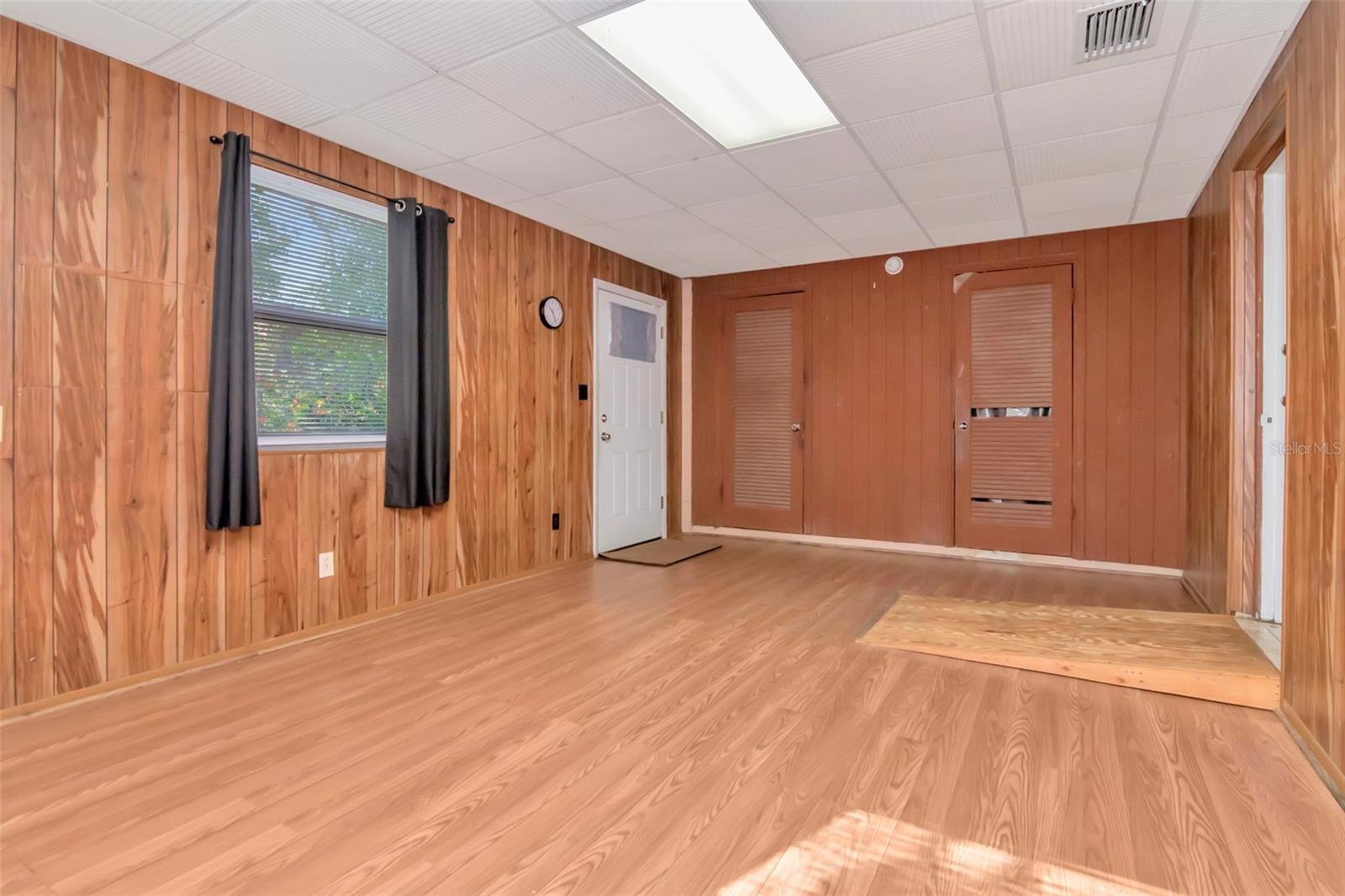 230 MILWAUKEE AVE, DUNEDIN, FL, 34698