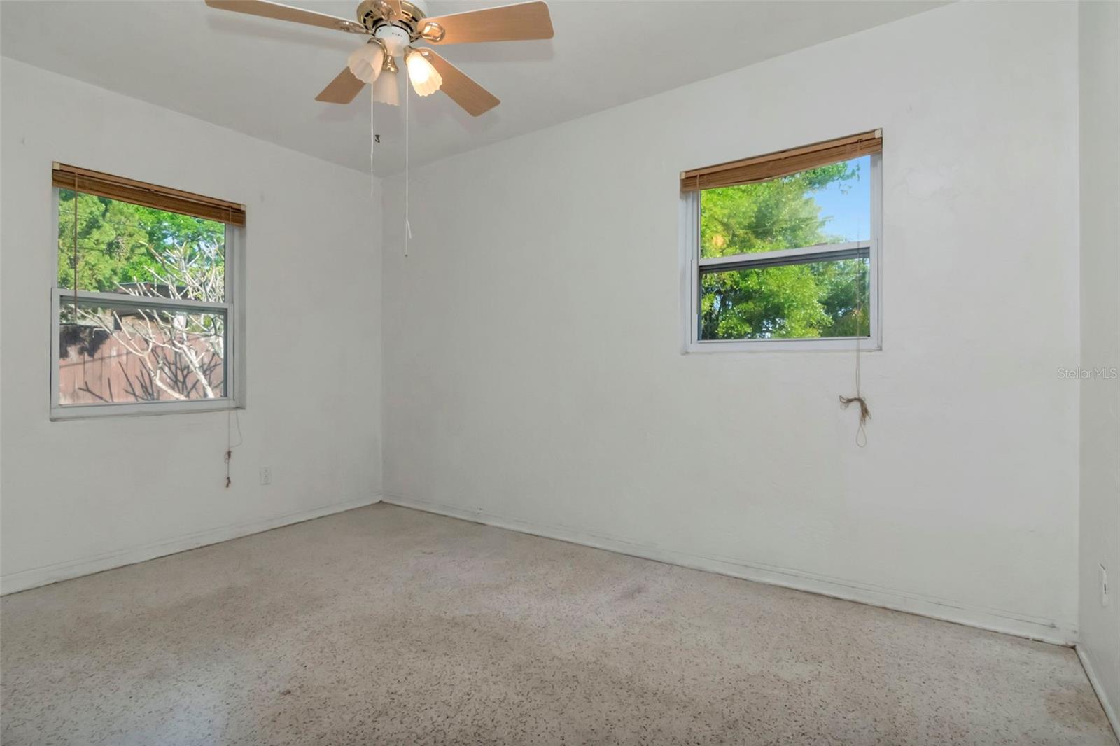 230 MILWAUKEE AVE, DUNEDIN, FL, 34698