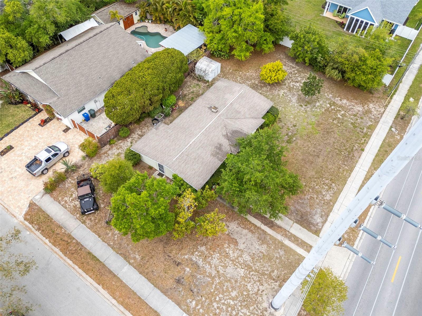 230 MILWAUKEE AVE, DUNEDIN, FL, 34698