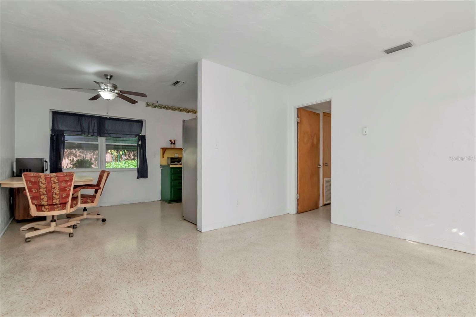 230 MILWAUKEE AVE, DUNEDIN, FL, 34698
