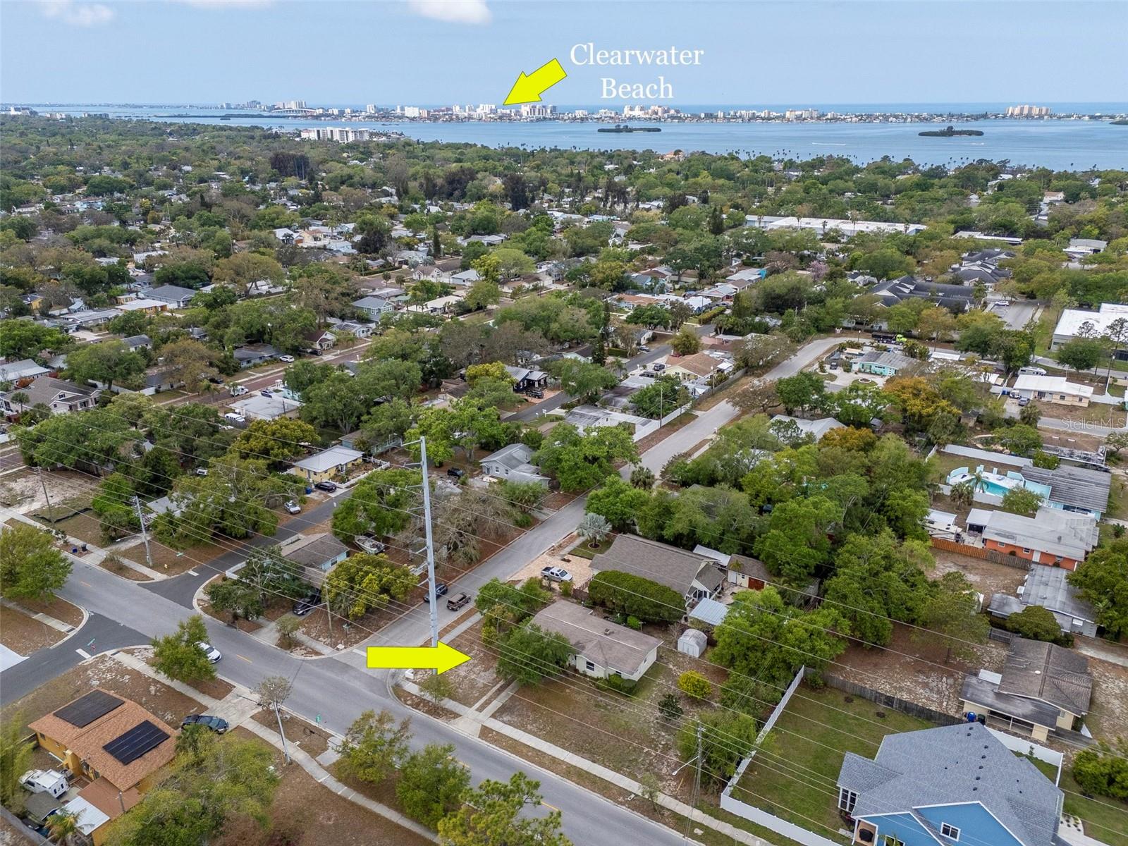 230 MILWAUKEE AVE, DUNEDIN, FL, 34698