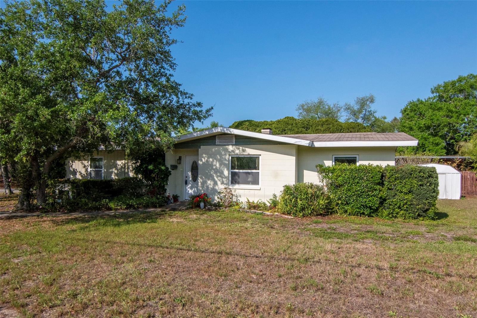 230 MILWAUKEE AVE, DUNEDIN, FL, 34698