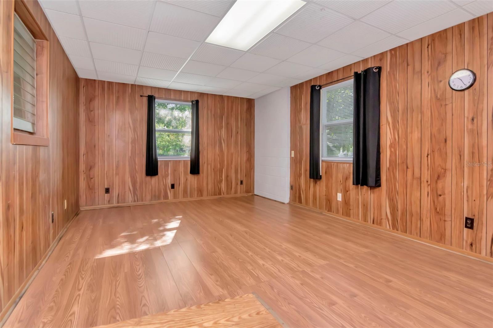 230 MILWAUKEE AVE, DUNEDIN, FL, 34698