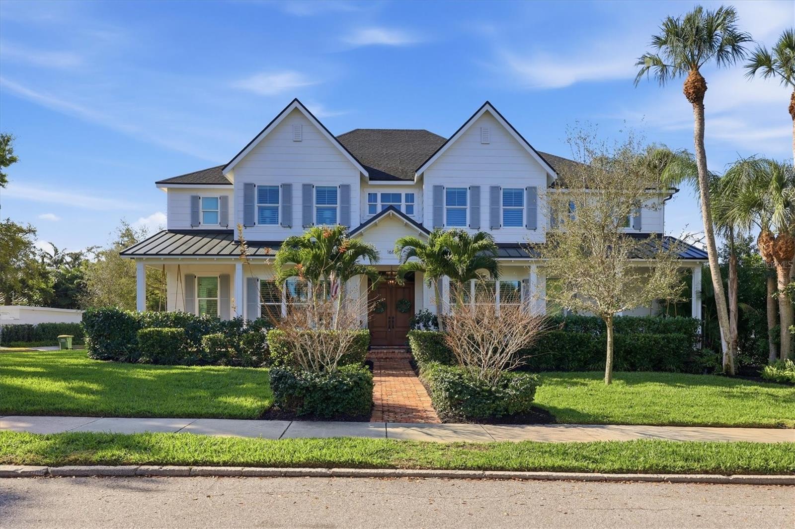 1686 NORTH DR, SARASOTA, FL, 34239