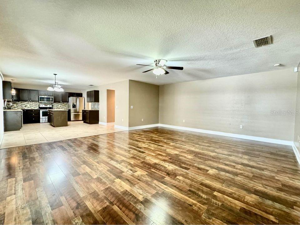 800 CLEAR BROOK CT, FRUITLAND PARK, FL, 34731