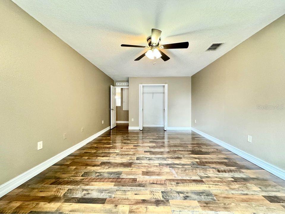 800 CLEAR BROOK CT, FRUITLAND PARK, FL, 34731