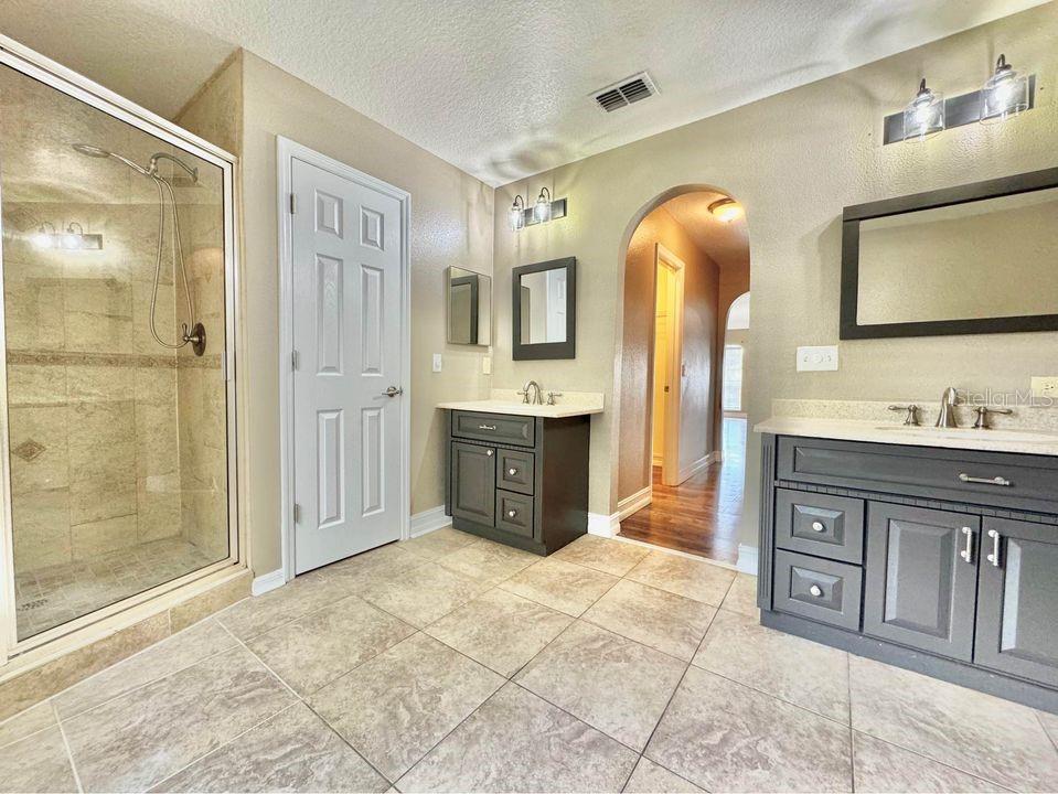 800 CLEAR BROOK CT, FRUITLAND PARK, FL, 34731