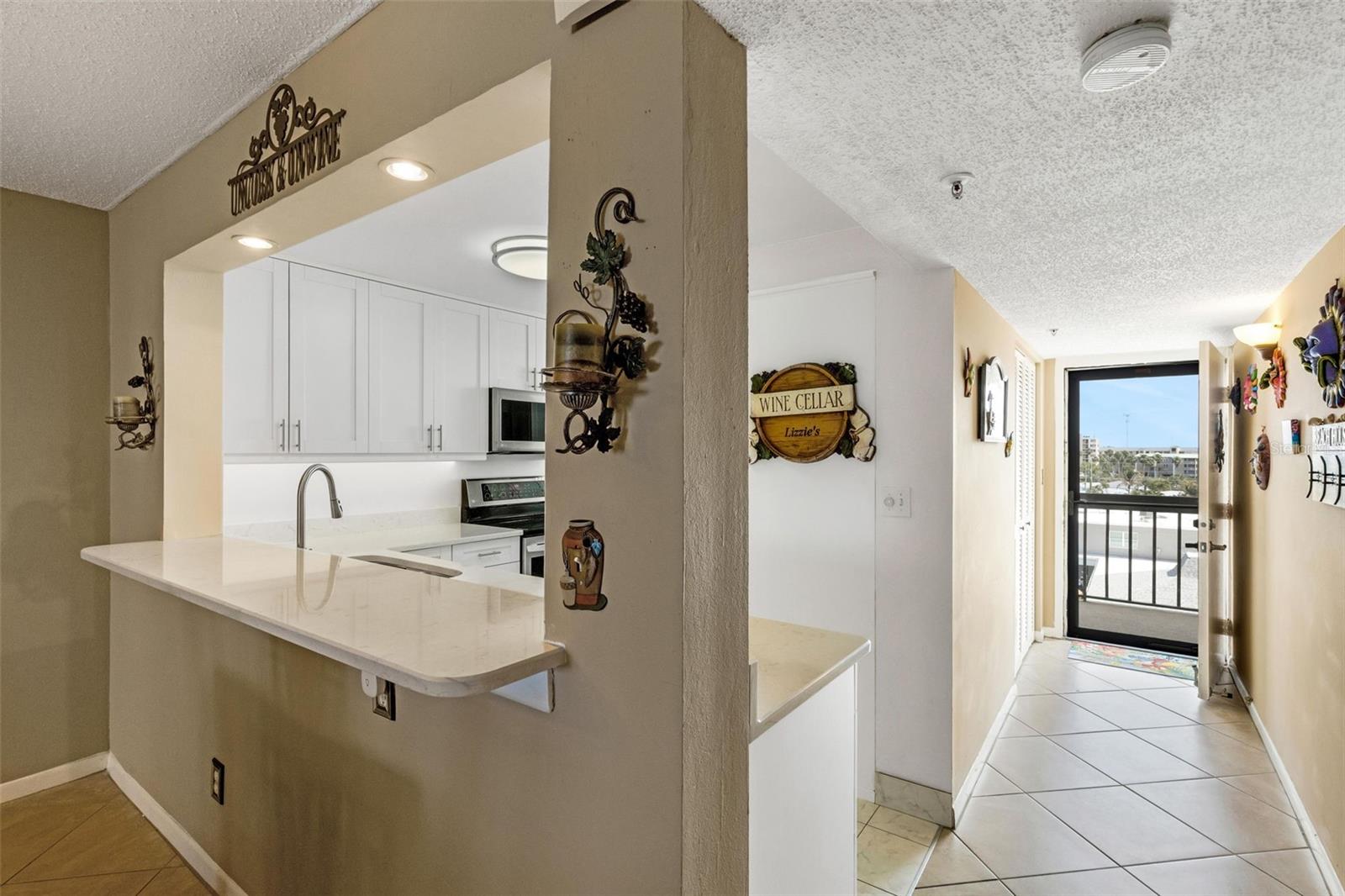 14900 GULF BLVD #410, MADEIRA BEACH, FL, 33708