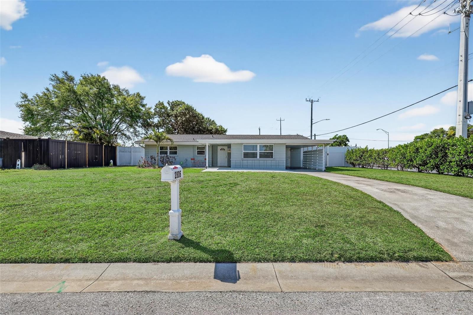 2806 UPPER TANGELO DR, SARASOTA, FL, 34239