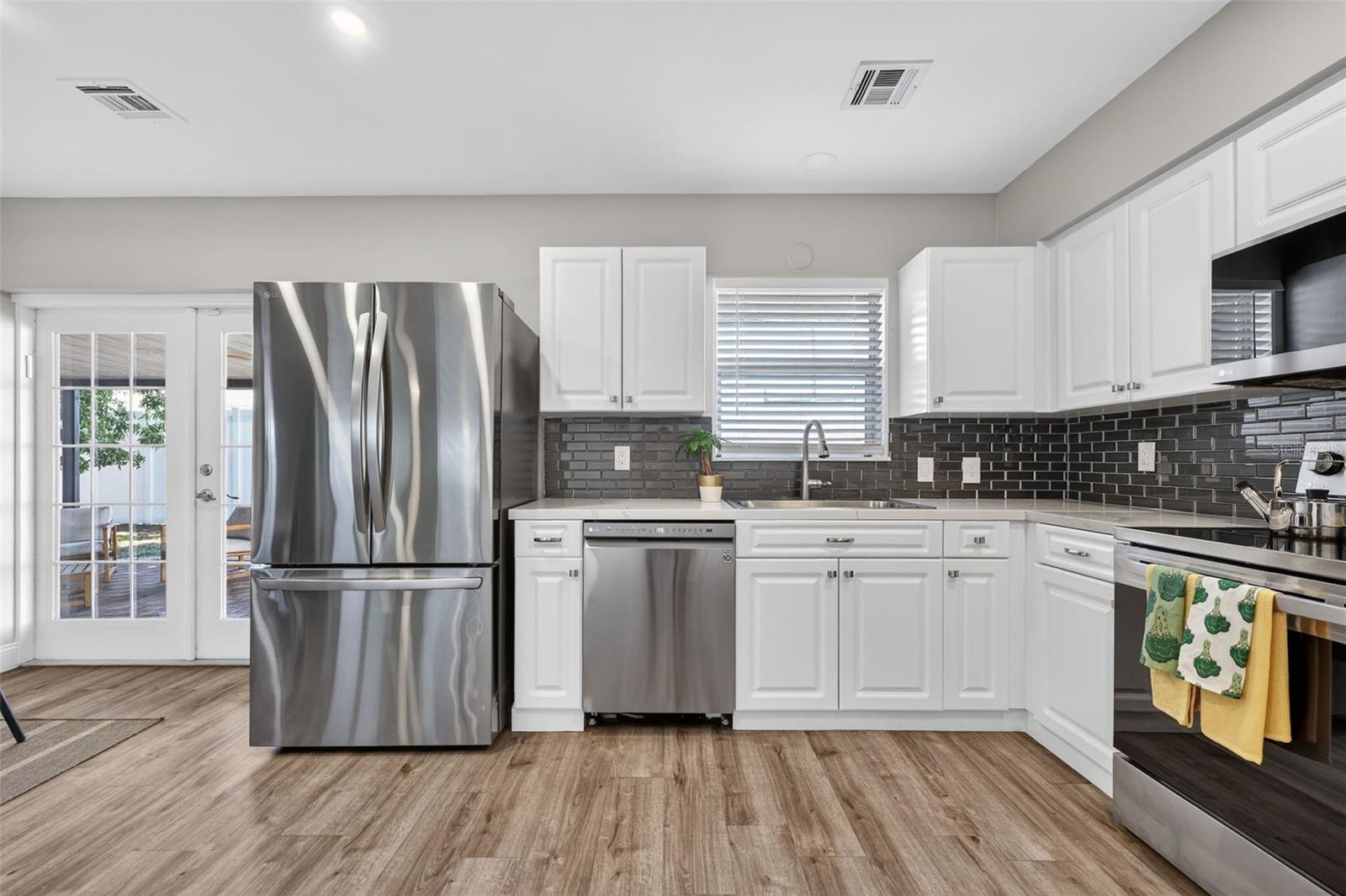 2806 UPPER TANGELO DR, SARASOTA, FL, 34239