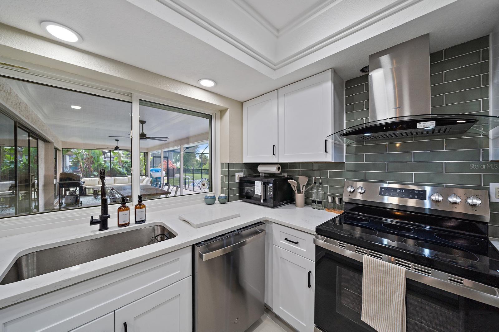 3041 CLIFFORD ST, PUNTA GORDA, FL, 33980