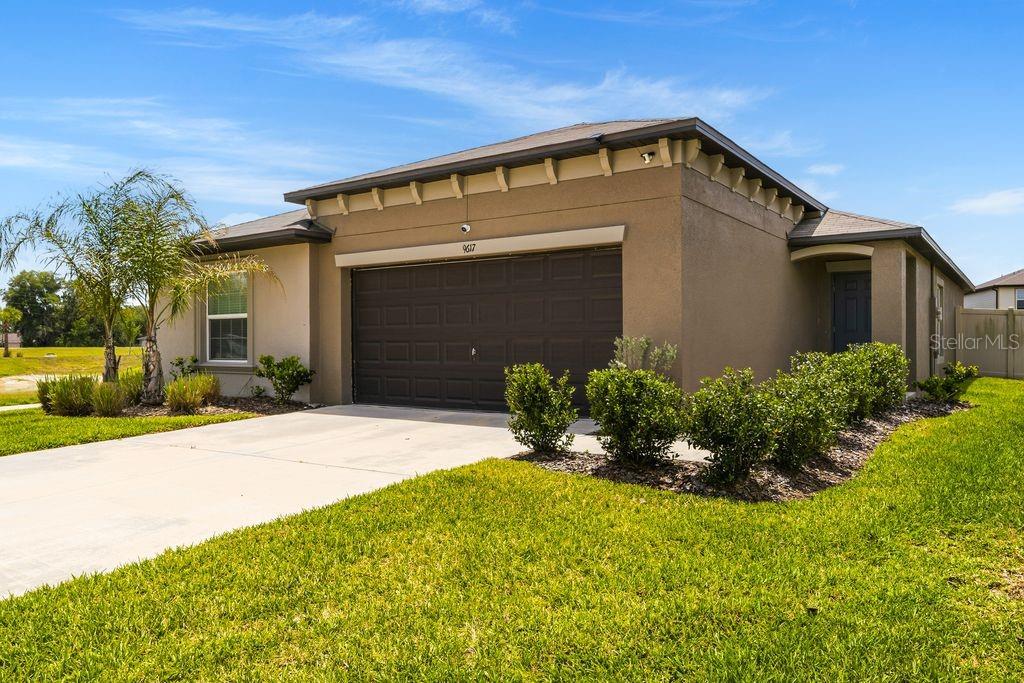9617 BRANCHING SHIP TRCE, WESLEY CHAPEL, FL, 33545