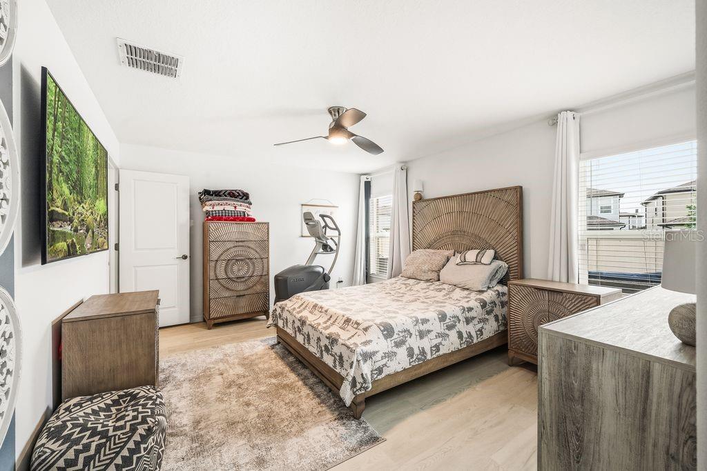 9617 BRANCHING SHIP TRCE, WESLEY CHAPEL, FL, 33545