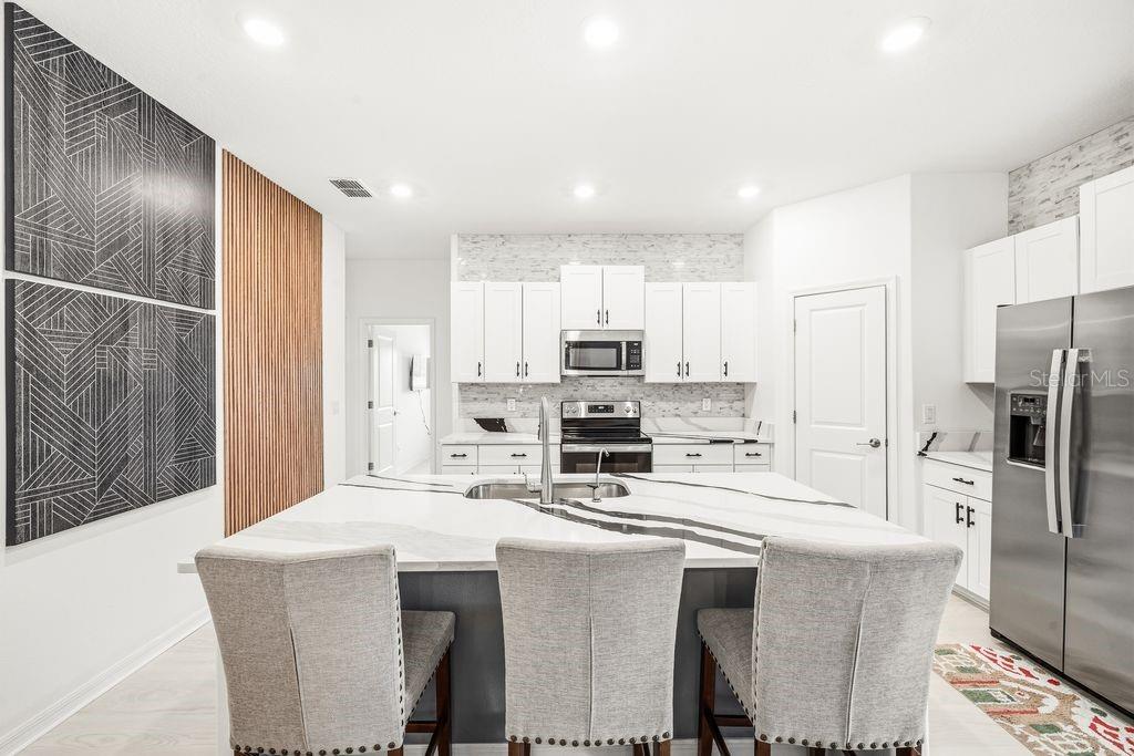9617 BRANCHING SHIP TRCE, WESLEY CHAPEL, FL, 33545