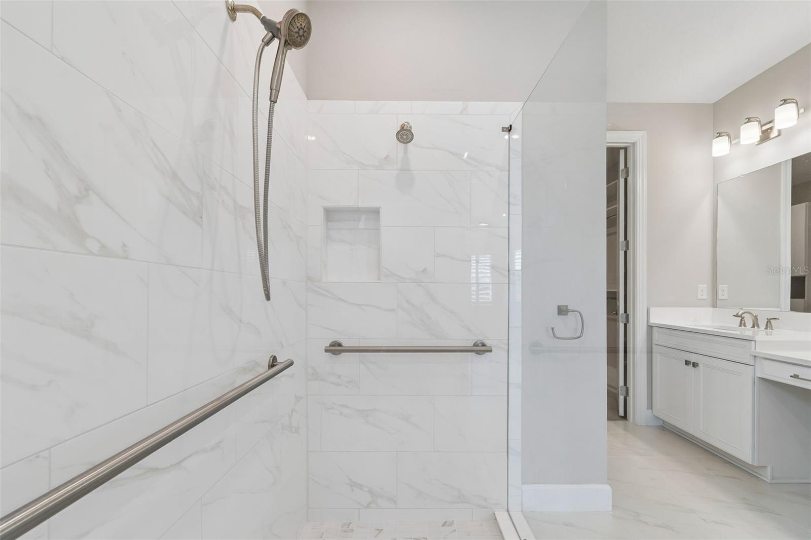 4292 GRATICOLA RD, WESLEY CHAPEL, FL, 33543