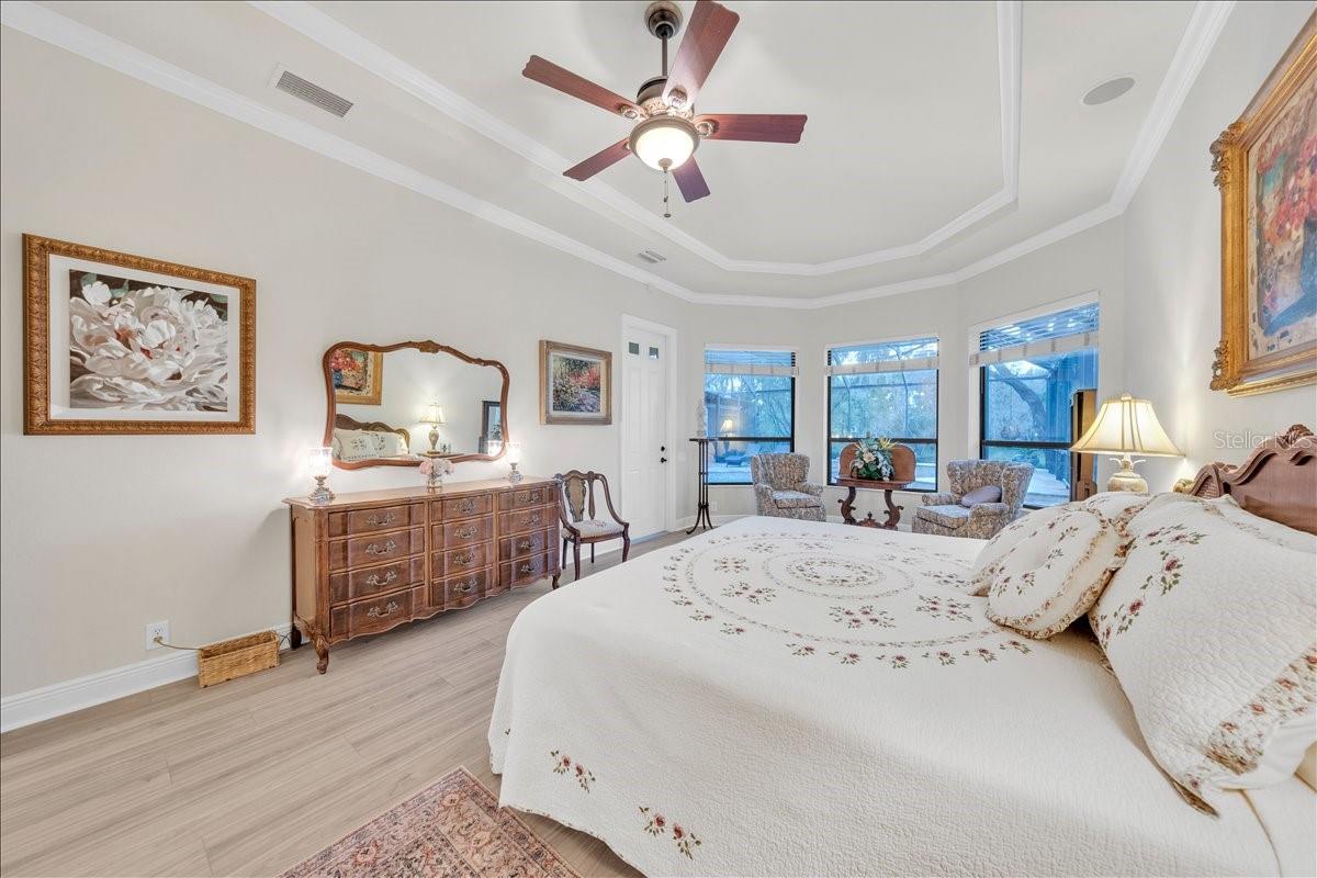 5702 TERNPARK DR, LITHIA, FL, 33547