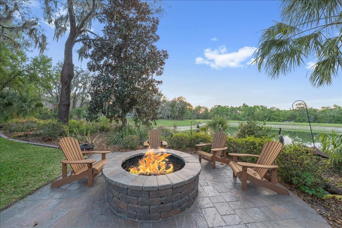 5702 TERNPARK DR, LITHIA, FL, 33547