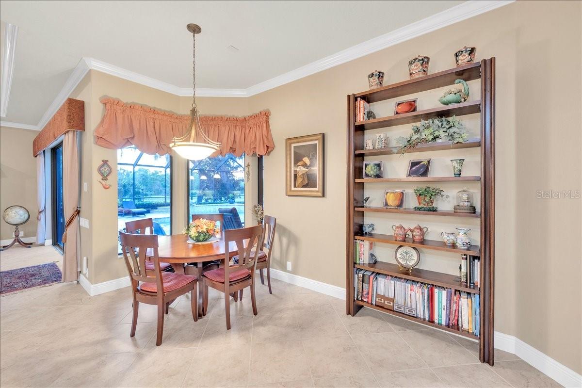 5702 TERNPARK DR, LITHIA, FL, 33547