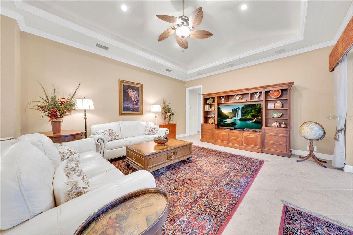 5702 TERNPARK DR, LITHIA, FL, 33547