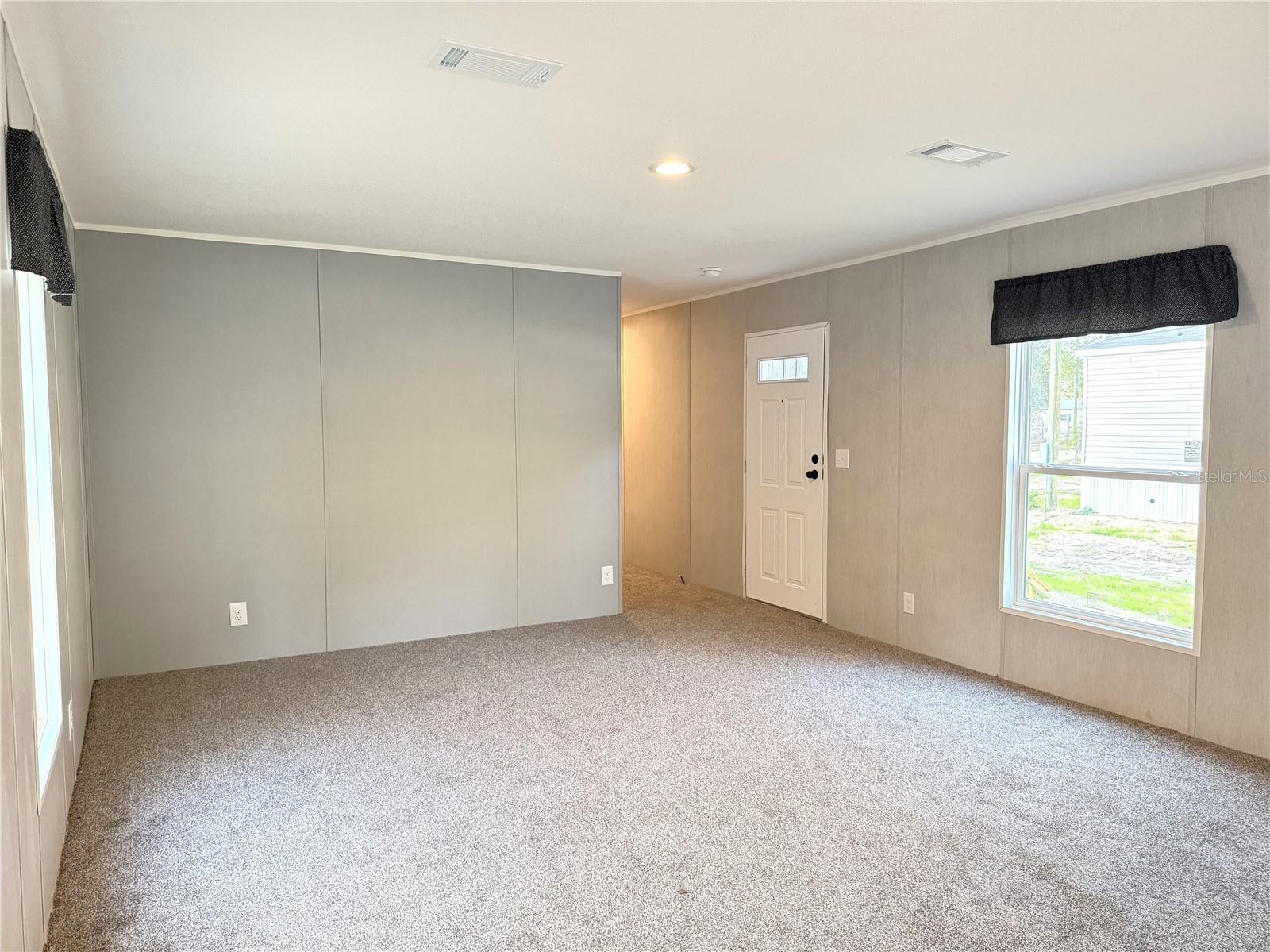 4951 NE 141ST AVE, WILLISTON, FL, 32696