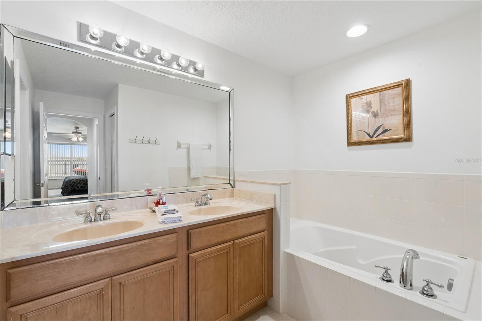 352 CHEROKEE AVE, HAINES CITY, FL, 33844