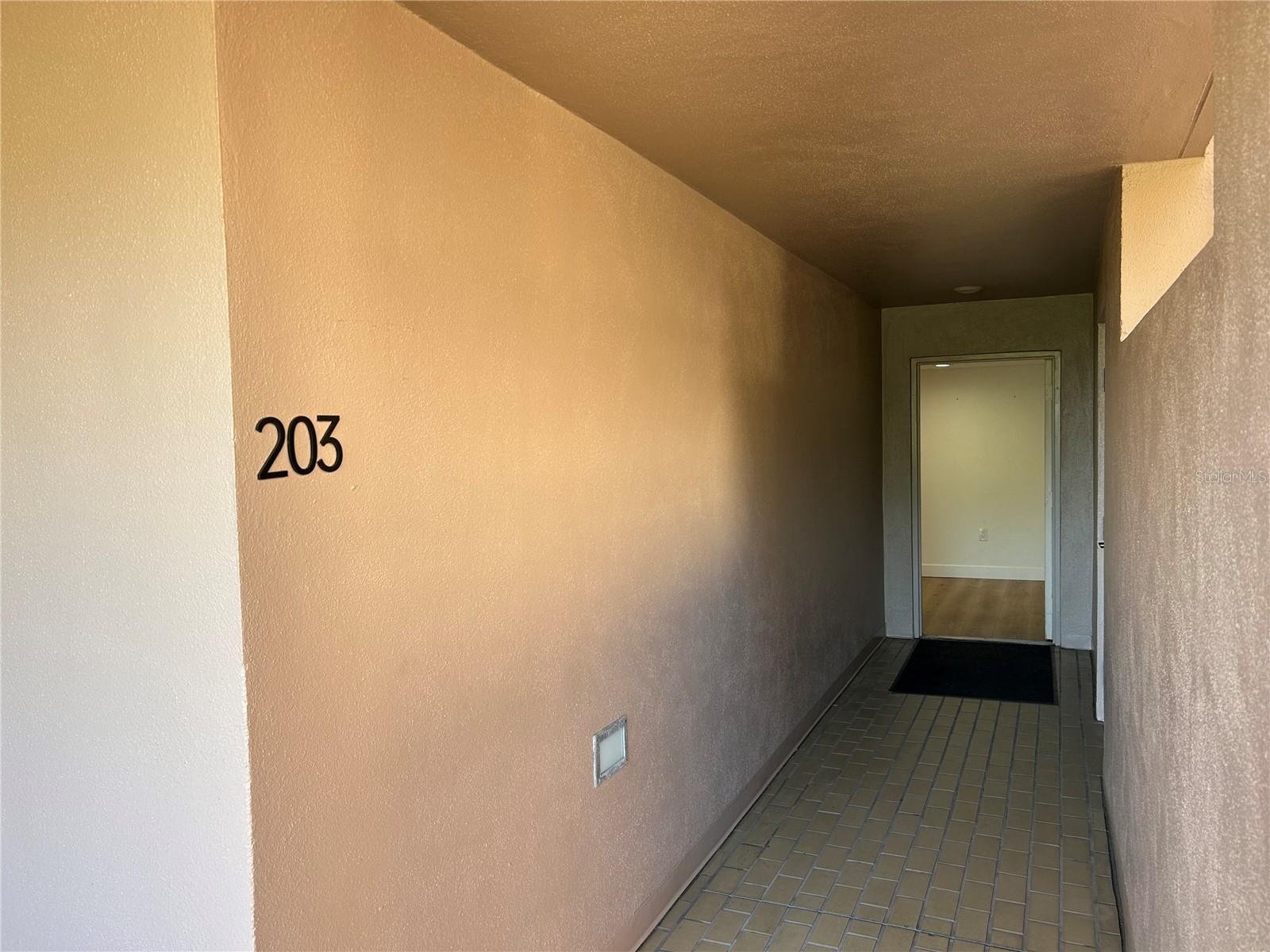 6260 KIPPS COLONY CT #203, GULFPORT, FL, 33707