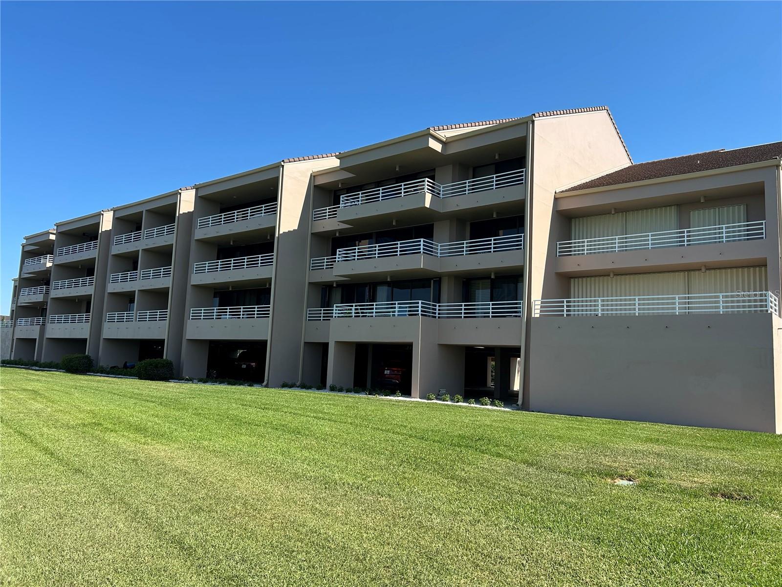 6260 KIPPS COLONY CT #203, GULFPORT, FL, 33707