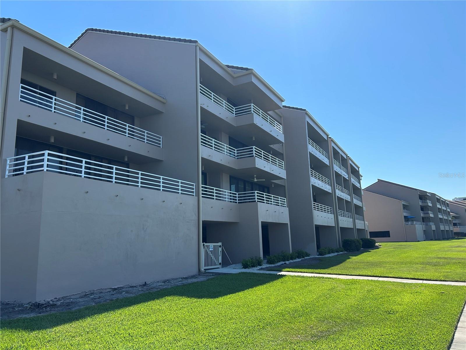 6260 KIPPS COLONY CT #203, GULFPORT, FL, 33707