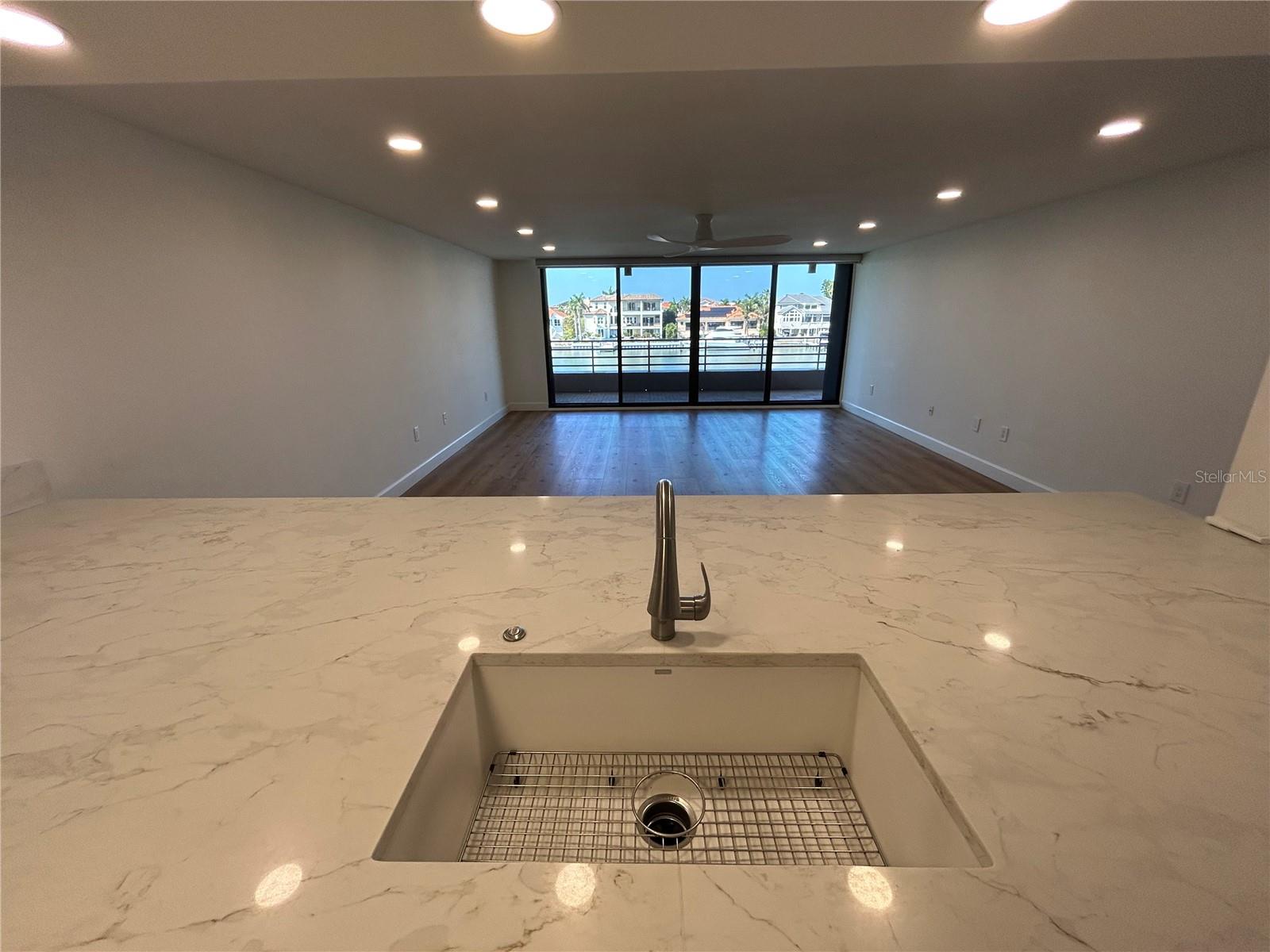 6260 KIPPS COLONY CT #203, GULFPORT, FL, 33707