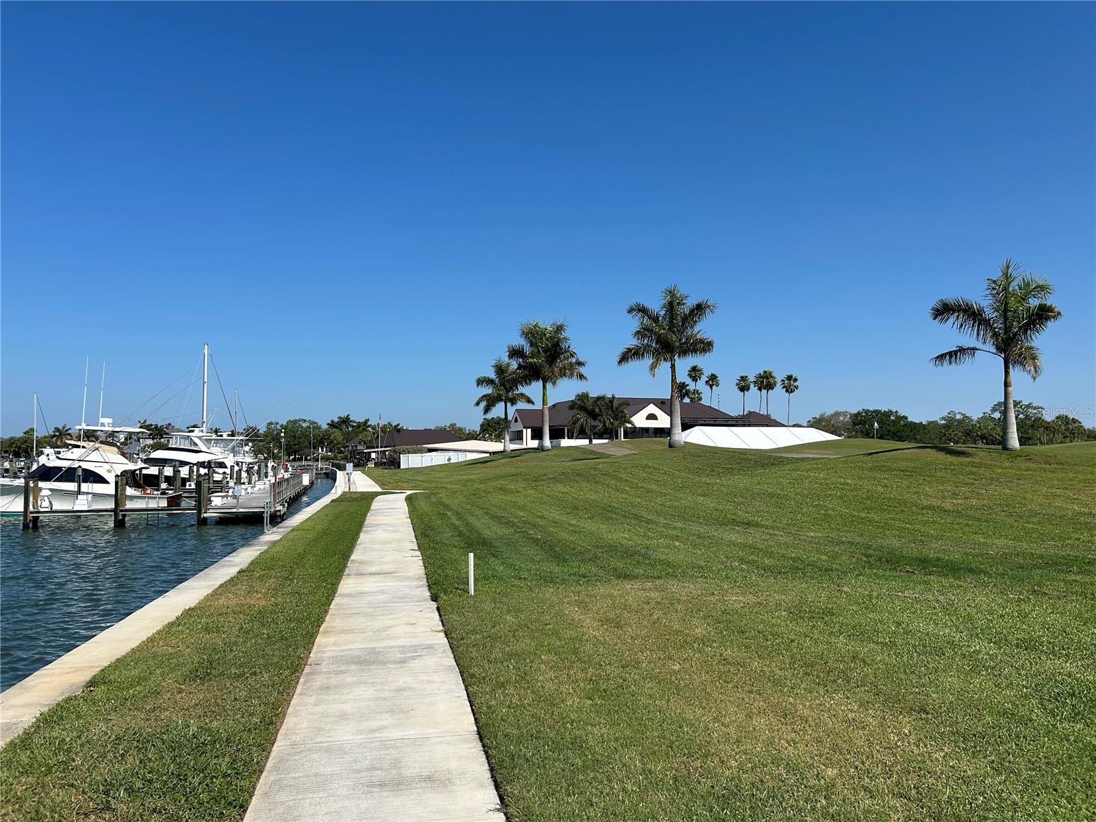 6260 KIPPS COLONY CT #203, GULFPORT, FL, 33707