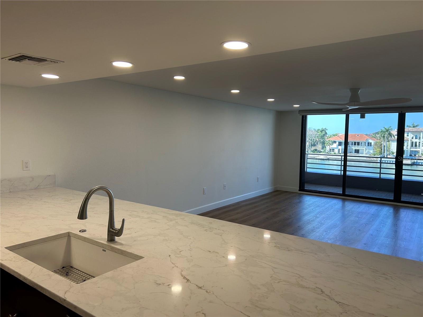 6260 KIPPS COLONY CT #203, GULFPORT, FL, 33707