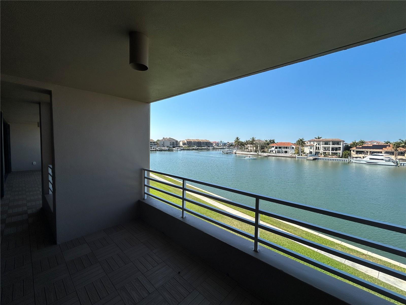 6260 KIPPS COLONY CT #203, GULFPORT, FL, 33707
