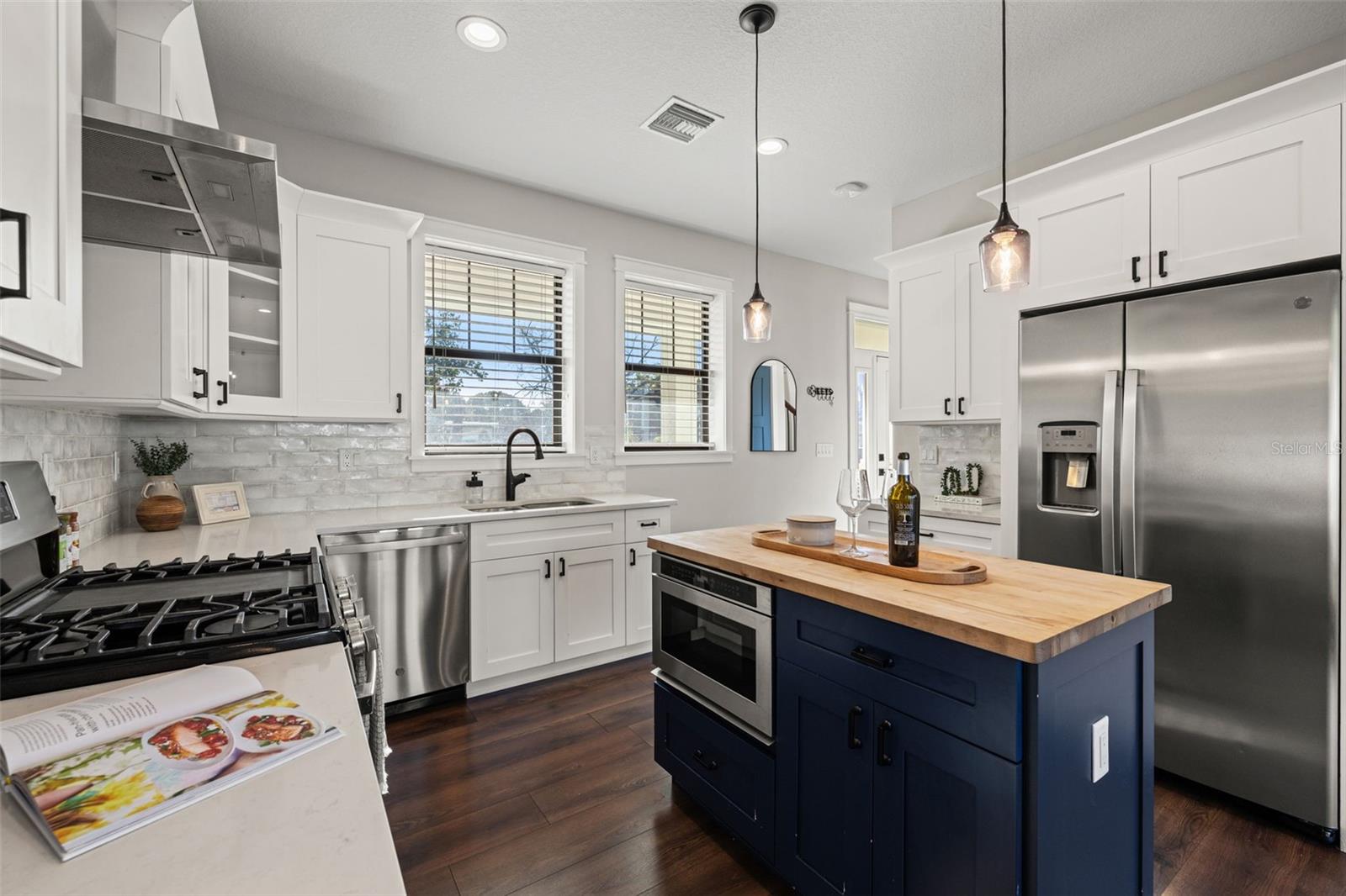 2820 N CENTRAL CT, TAMPA, FL, 33602
