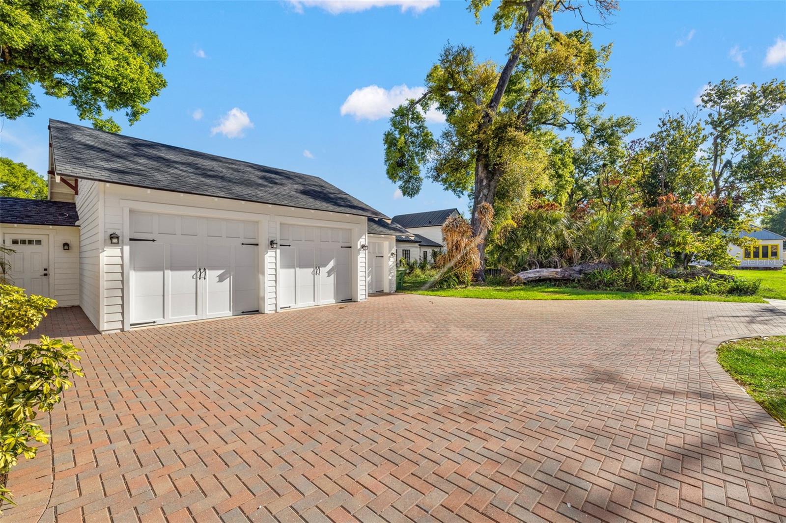 2820 N CENTRAL CT, TAMPA, FL, 33602