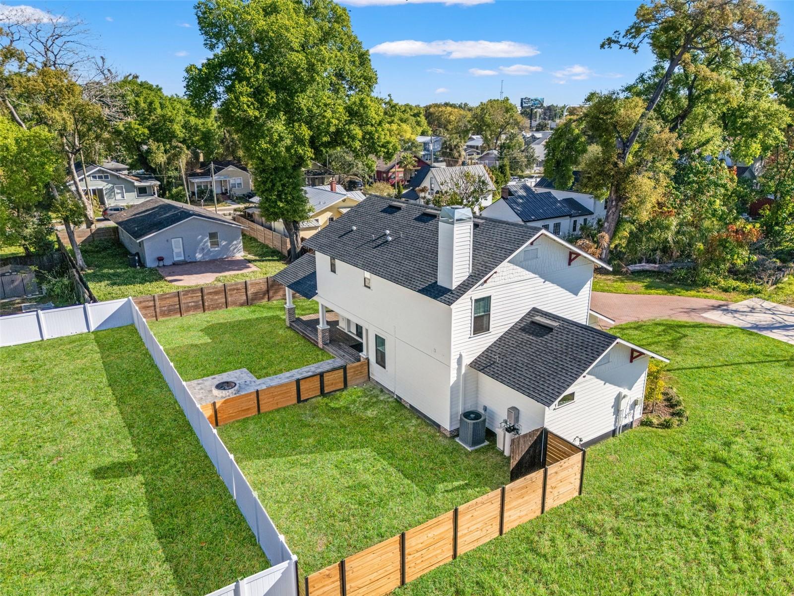 2820 N CENTRAL CT, TAMPA, FL, 33602