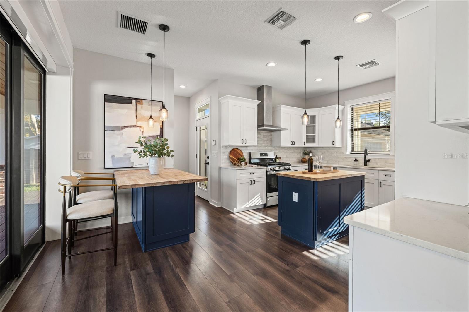 2820 N CENTRAL CT, TAMPA, FL, 33602