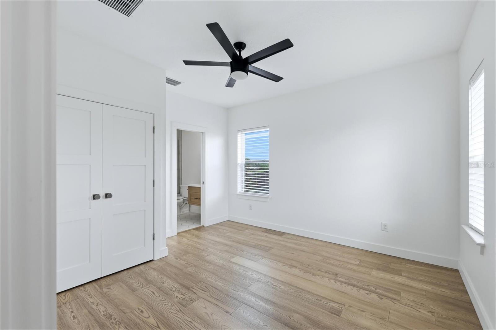 5732 LIATRIS CIR, SARASOTA, FL, 34238