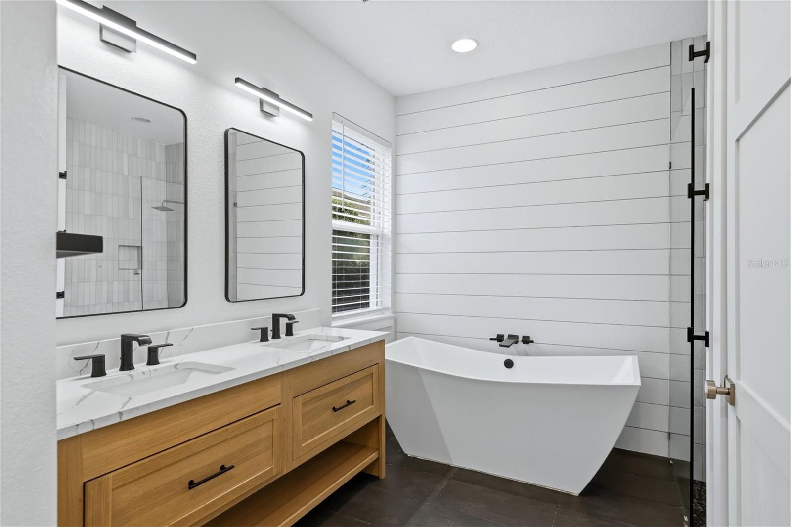 5732 LIATRIS CIR, SARASOTA, FL, 34238