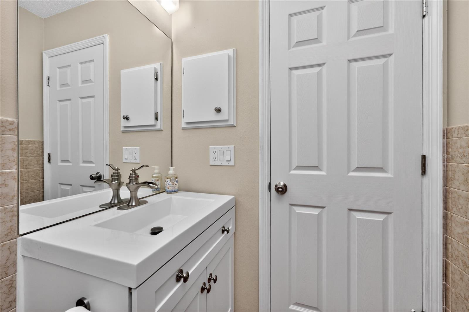 9340 SAINT CATHERINE AVE, ENGLEWOOD, FL, 34224