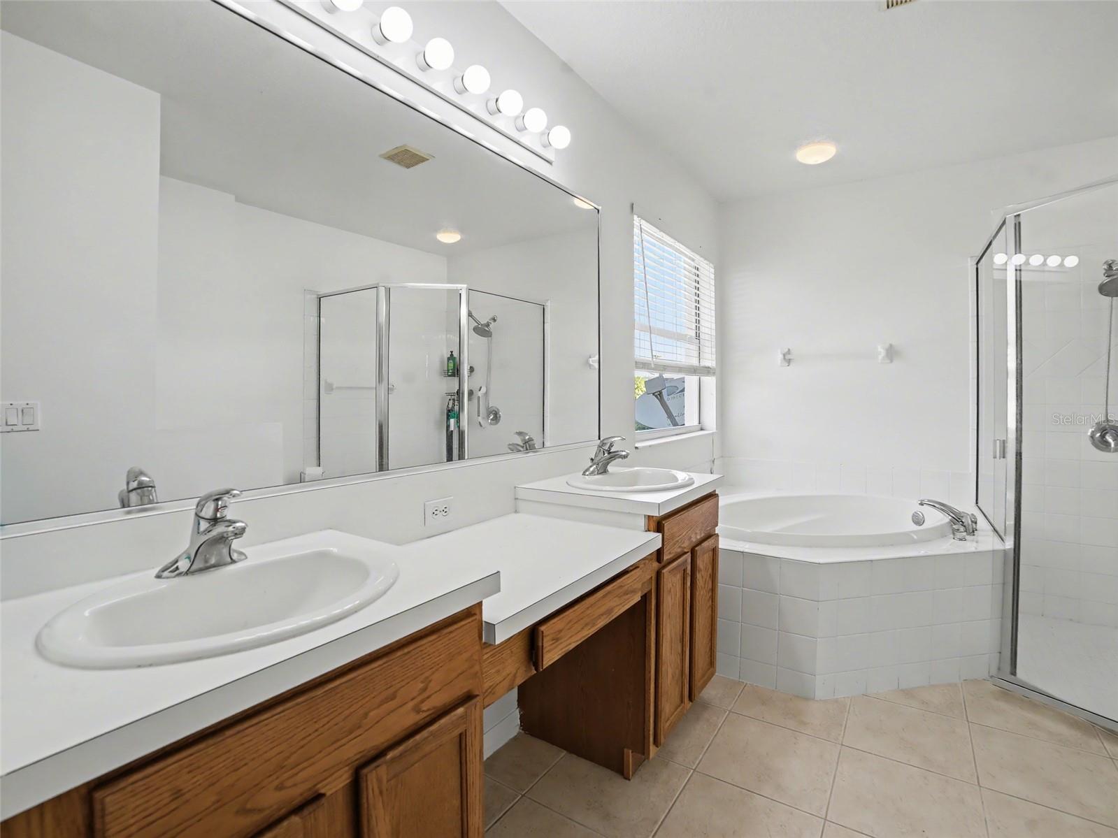 8222 HAVEN HARBOUR WAY, BRADENTON, FL, 34212