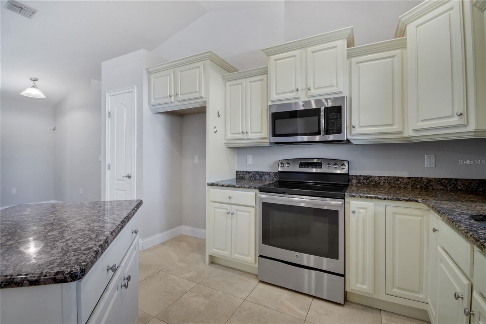 159 ULYSSES TRL, PALM COAST, FL, 32164