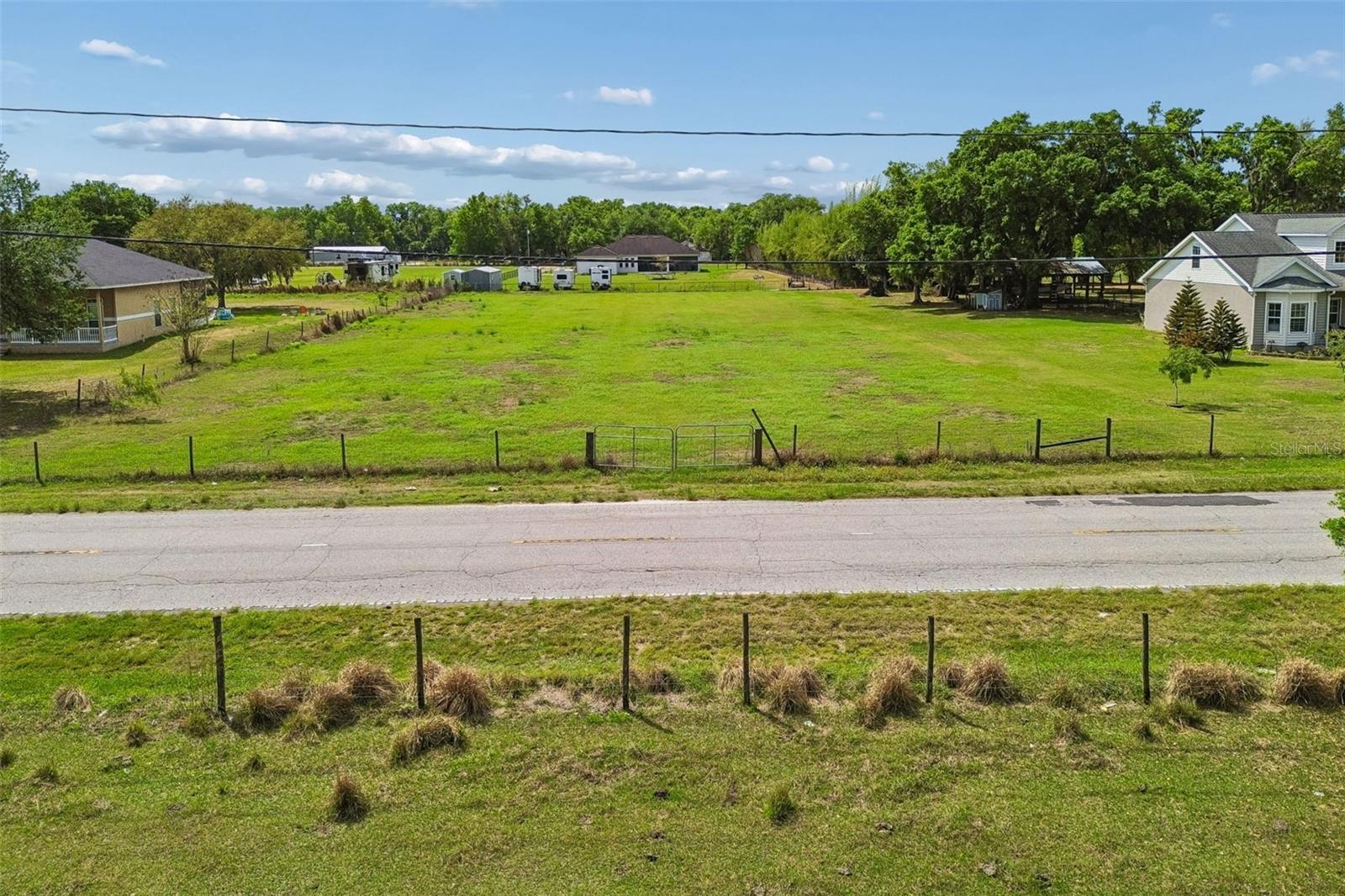2805 MEDULLA RD, PLANT CITY, FL, 33566