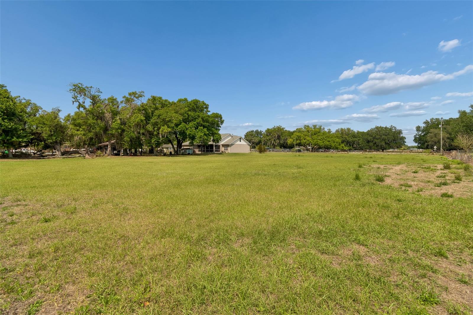 2805 MEDULLA RD, PLANT CITY, FL, 33566