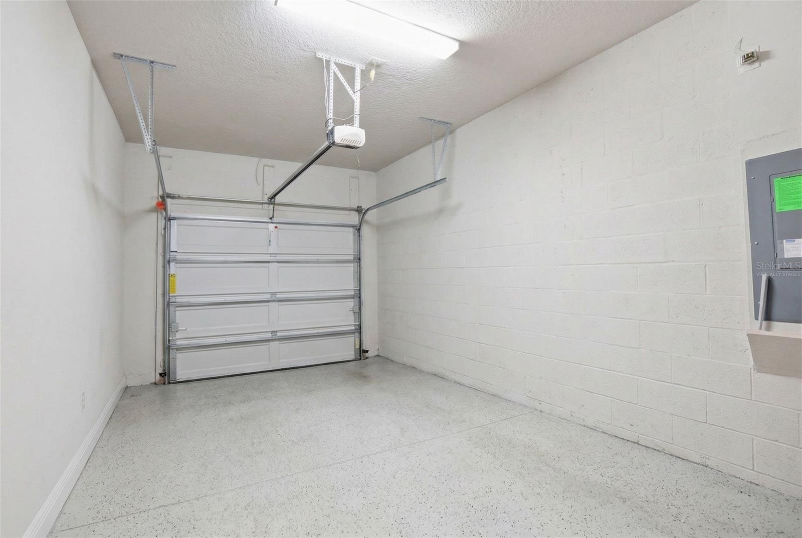 4220 CLOUD HOPPER WAY, LUTZ, FL, 33559