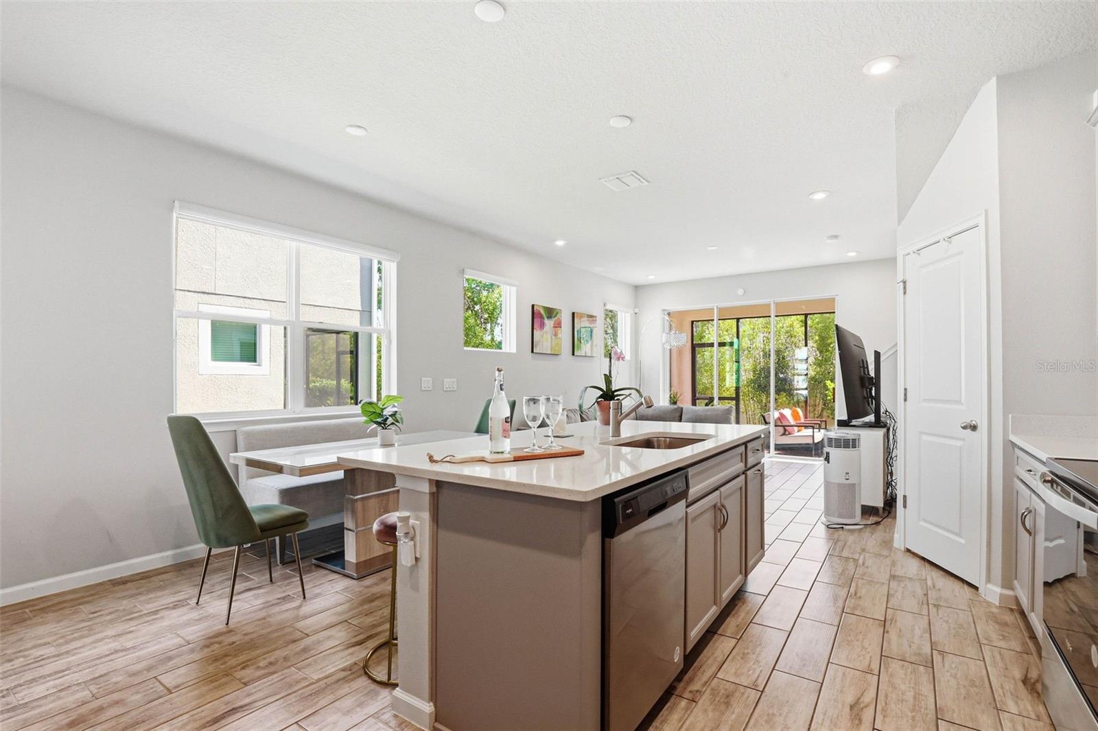 4220 CLOUD HOPPER WAY, LUTZ, FL, 33559