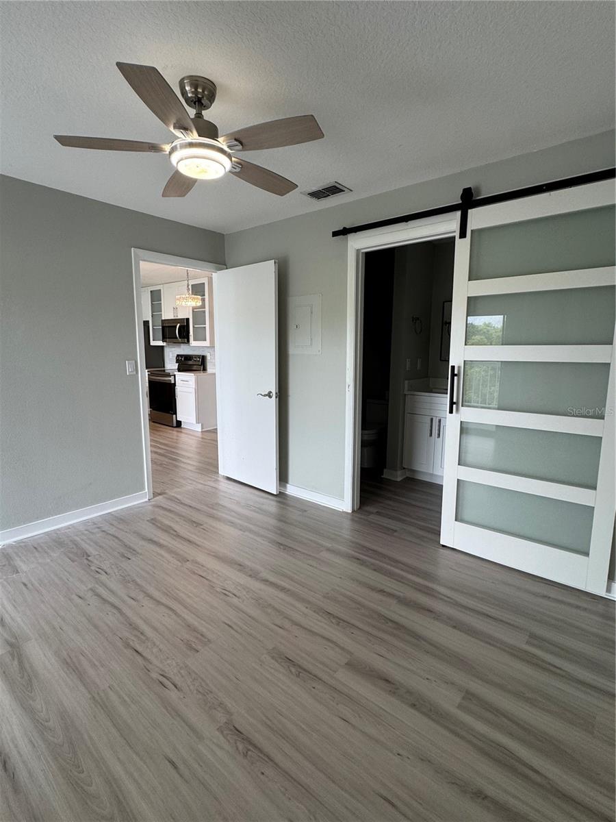 2569 GRASSY POINT DR #307, LAKE MARY, FL, 32746