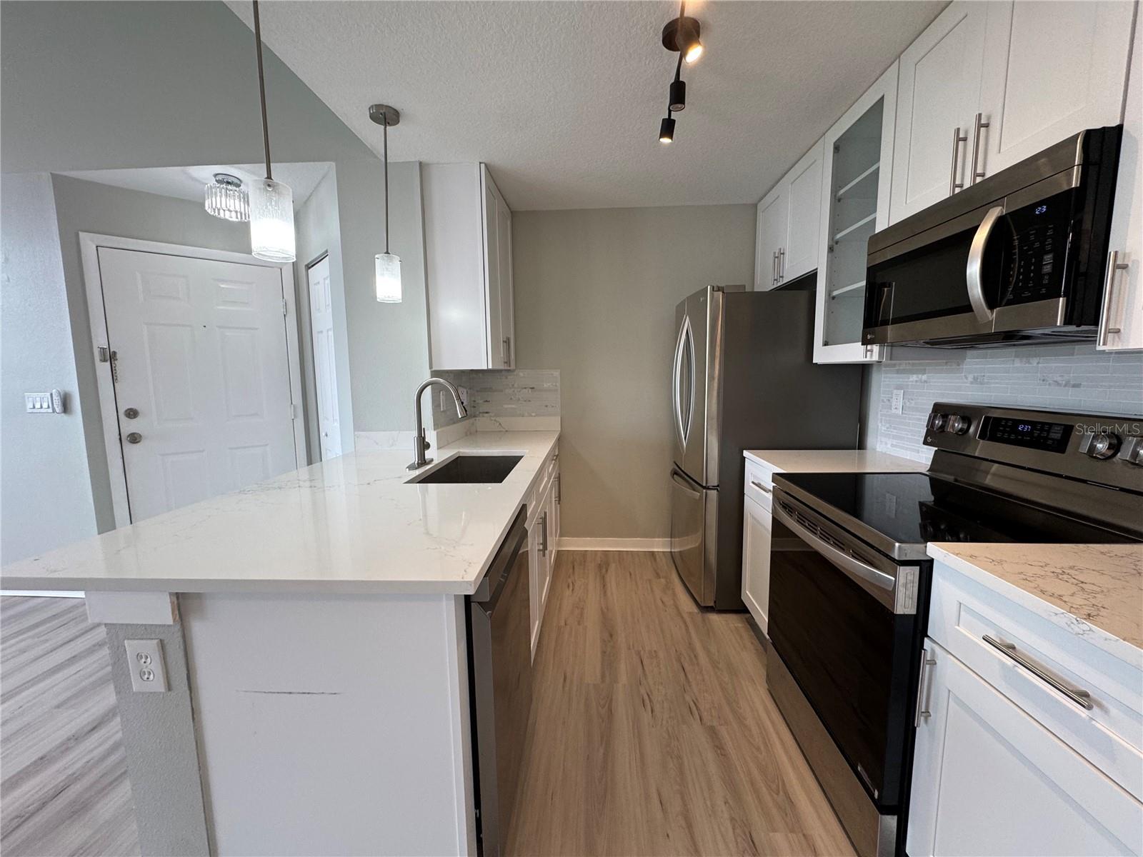 2569 GRASSY POINT DR #307, LAKE MARY, FL, 32746
