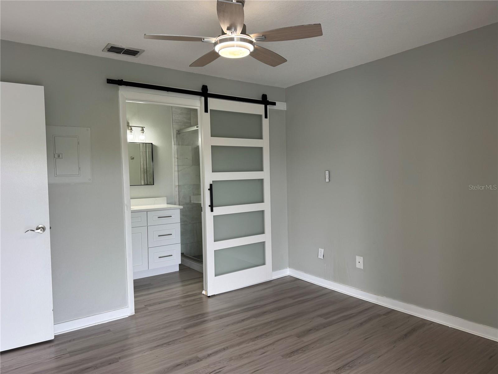 2569 GRASSY POINT DR #307, LAKE MARY, FL, 32746