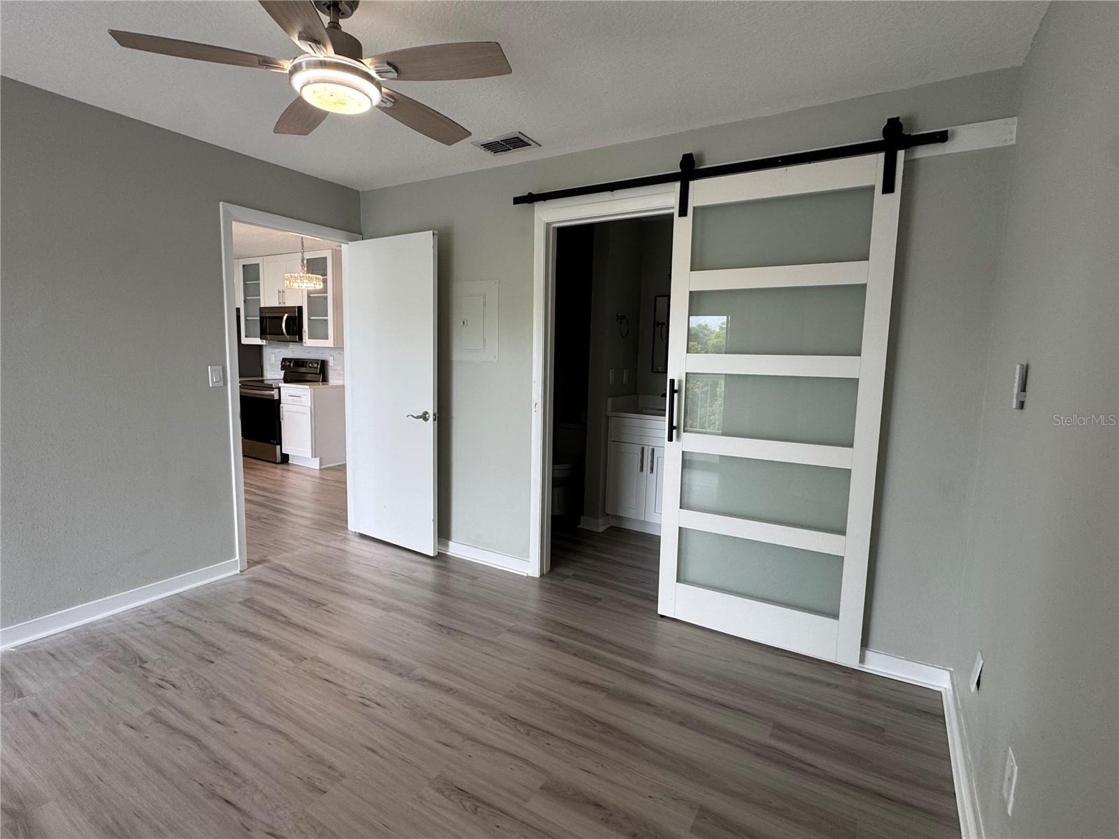 2569 GRASSY POINT DR #307, LAKE MARY, FL, 32746